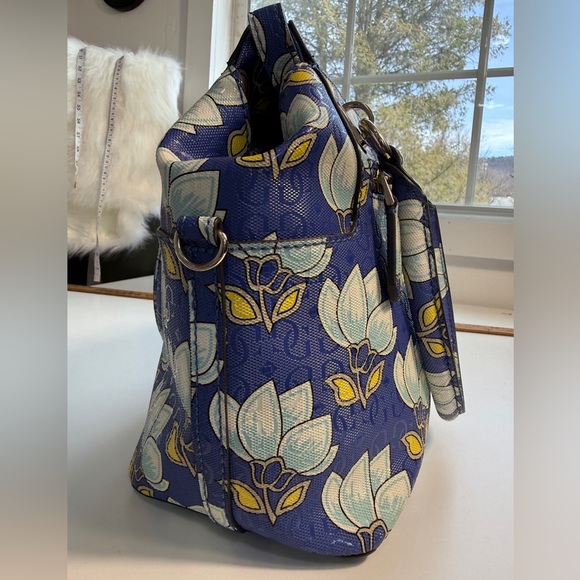 GUESS two way blue Floral Satchel with silver Accents - Picture 4 of 11